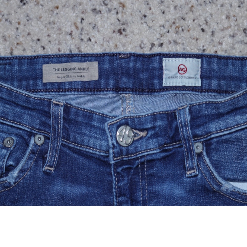 AG Jeans. The legging Ankle Skinny Distreseed - Picture 7 of 7